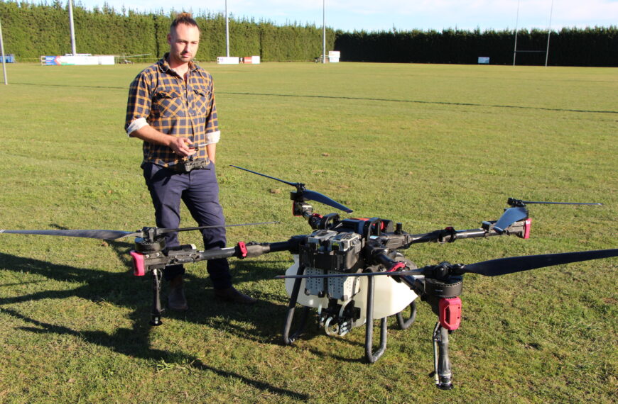 Bigger drones rise to meet crop-spraying challenge