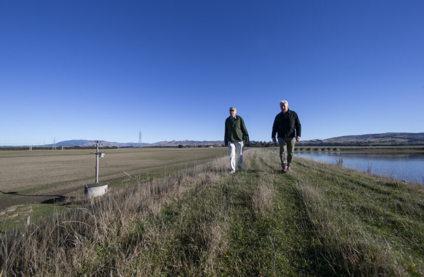 New dam mess lands in farmers’ laps