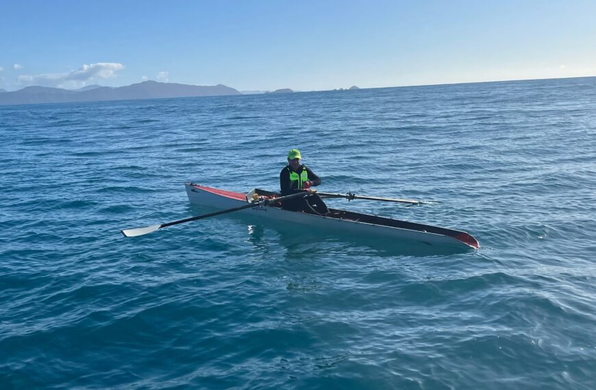 Wairapapa farmer rows Cook Strait in fundraising feat